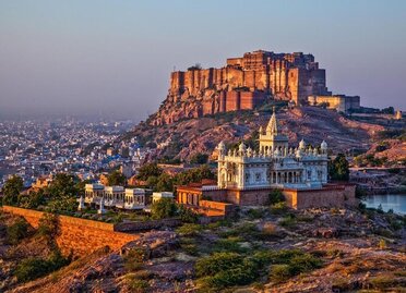 Mehrangarh Fort (1).jpg